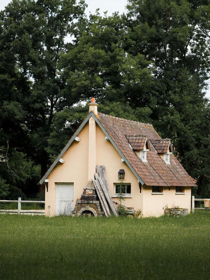 Le Moulin Bleu Bed & Breakfast Saint Cyr-sous-Dourdan Exterior foto